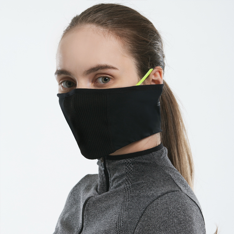 NAROO F1S black face cover worn by a model, showing the side profile.