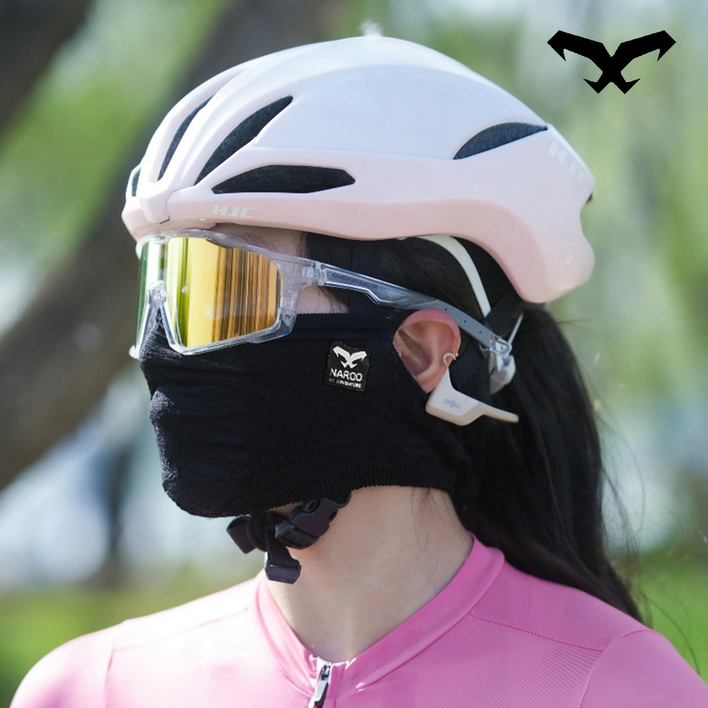 NAROO A1S black face cover worn by a cyclist